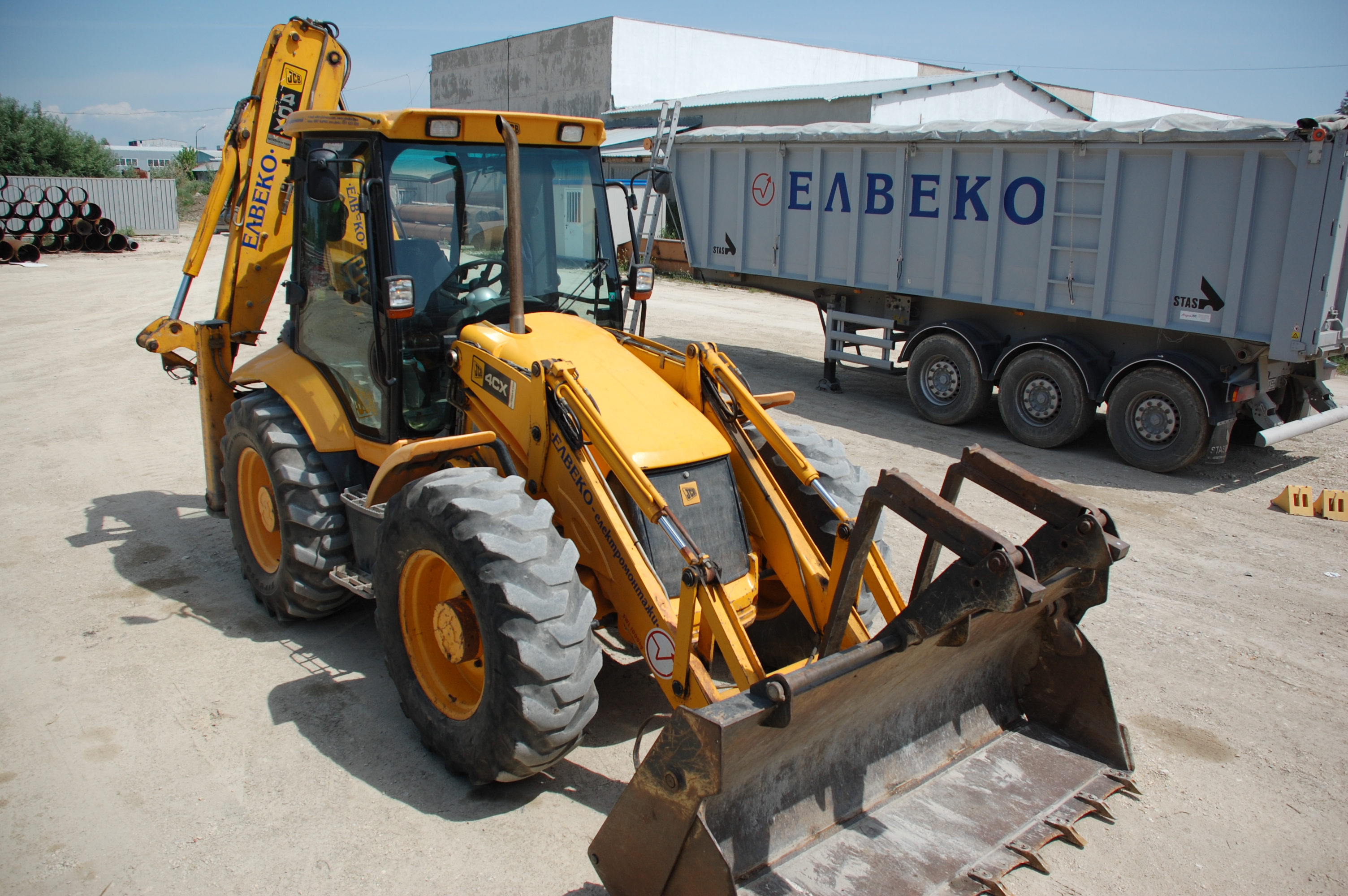 Багер – товарач JCB 4 CX image